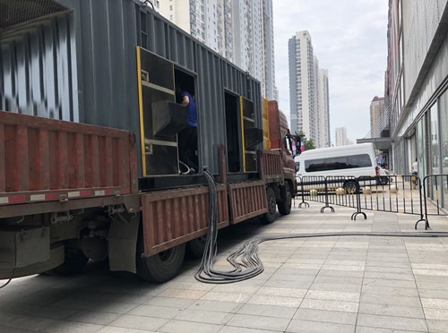 桑日低温环境下，柴油发电机组电池充满电的具体时间受哪些因素影响？